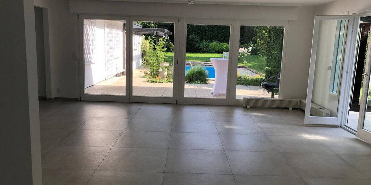 Einfamilienhaus Karlsruhe Durlach - 9 Zimmer, 310 m&sup2;, 4.900&euro; | Angebot:26486639