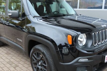 Jeep Renegade 119.000 km 8.990 € Stuttgart 70329
