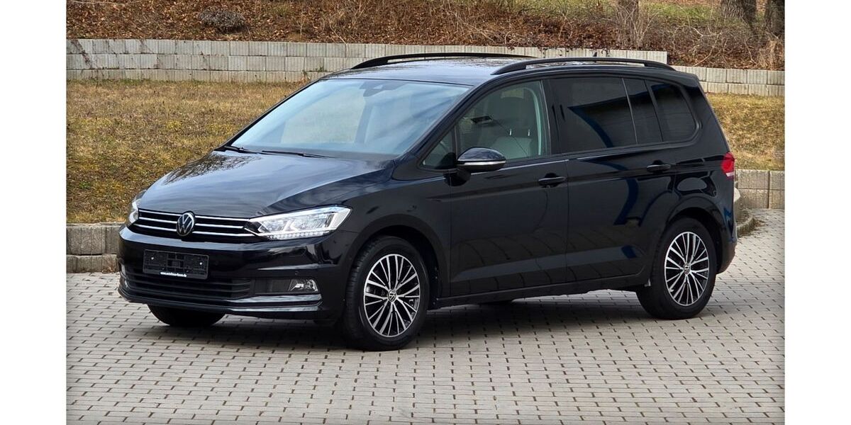 VW Touran 42.450 km 33.900 &euro; Kürnbach 75057