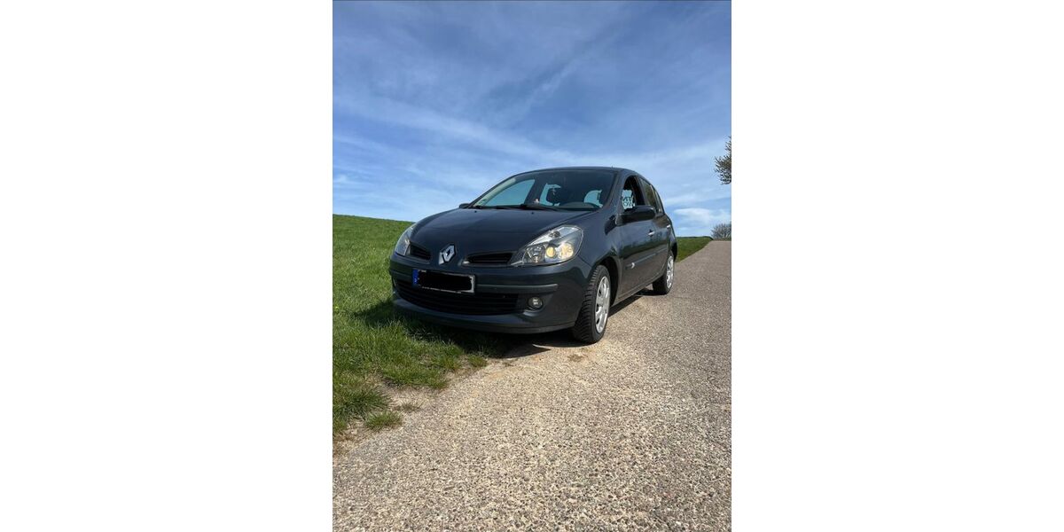 Renault Clio 122.000 km 2.800 &euro; Menzingen 76703