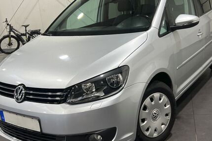 VW Touran 141.000 km 6.995 &euro; Bretten 75015