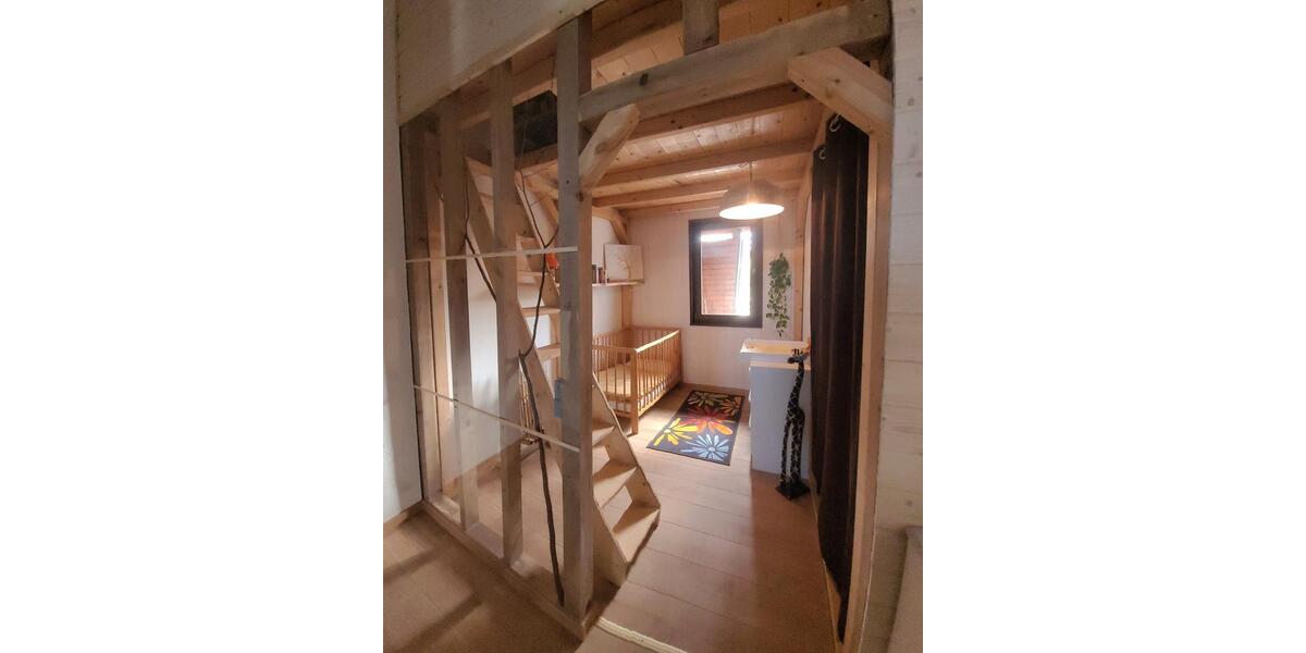 Doppelhaushälfte Bad Liebenzell - 4.5 Zimmer, 94 m&sup2;, 375.000&euro; | Angebot:26897394