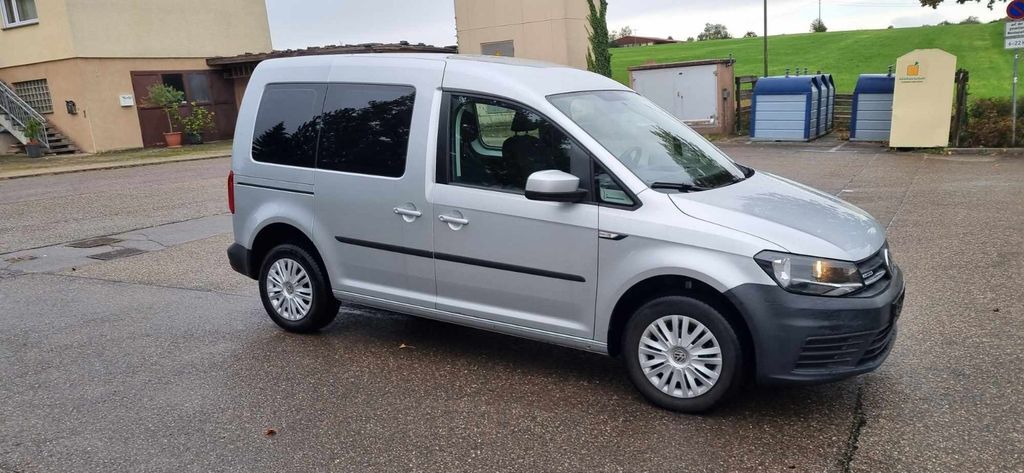 VW Caddy 29.100 km 17.999 € Leonberg Gebersheim 71229