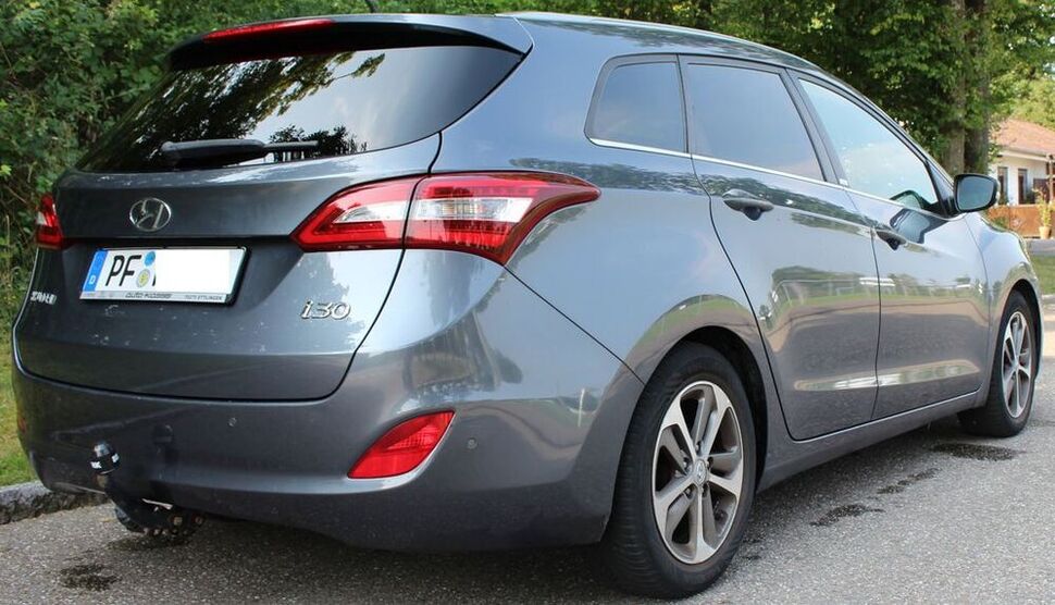 i30