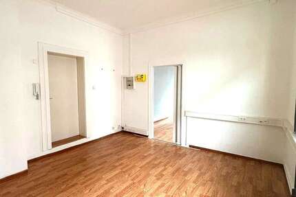 Büro in Pforzheim 400 € 39.25 m² zimmer