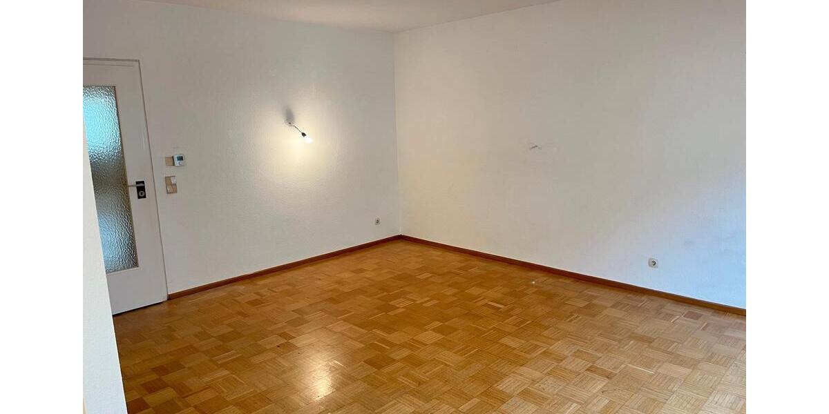 Etagenwohnung Karlsruhe Südstadt - 3 Zimmer, 81 m&sup2;, 780&euro; | Angebot:26464134