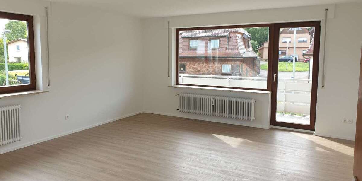 Etagenwohnung Pforzheim Buckenberg - 2 Zimmer, 73 m&sup2;, 795&euro; | Angebot:26863337