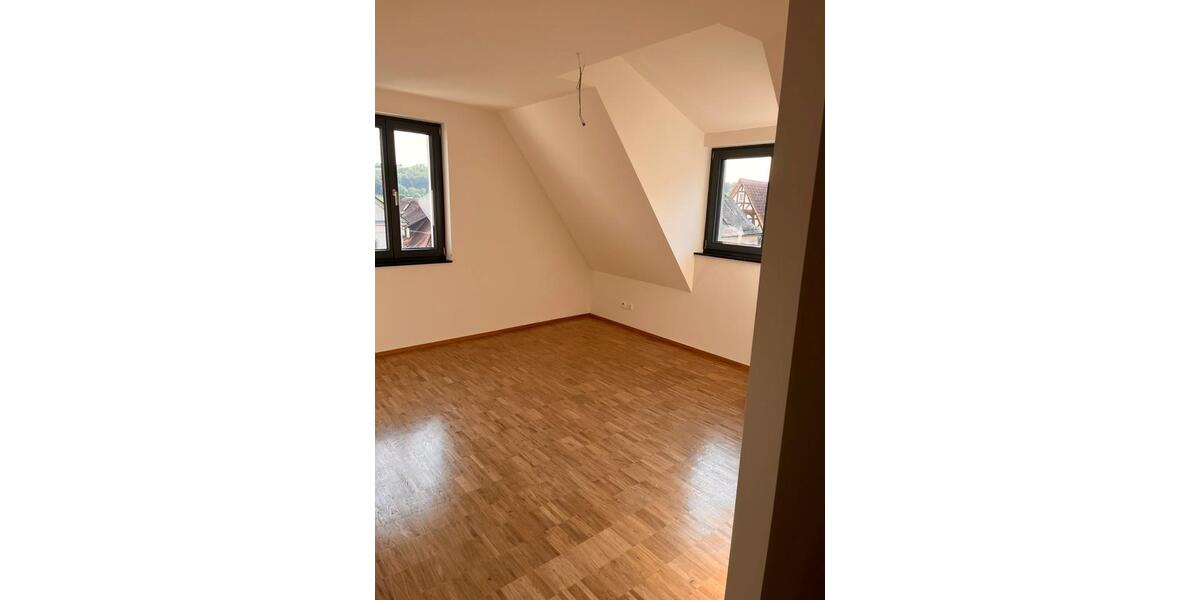 Etagenwohnung Vaihingen an der Enz - 2.5 Zimmer, 83 m&sup2;, 986&euro; | Angebot:26461307