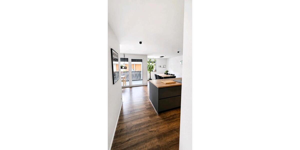 Erdgeschoßwohnung Bad Liebenzell - 3.5 Zimmer, 79 m&sup2;, 1.200&euro; | Angebot:26680567
