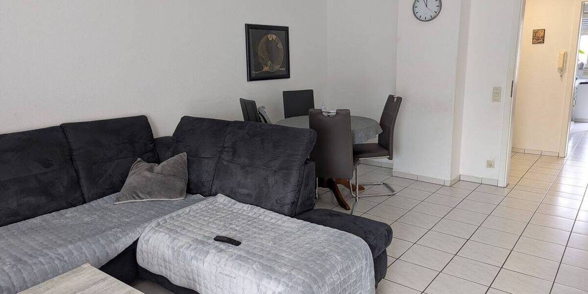 Etagenwohnung Vaihingen an der Enz - 3 Zimmer, 71 m&sup2;, 780&euro; | Angebot:26940044