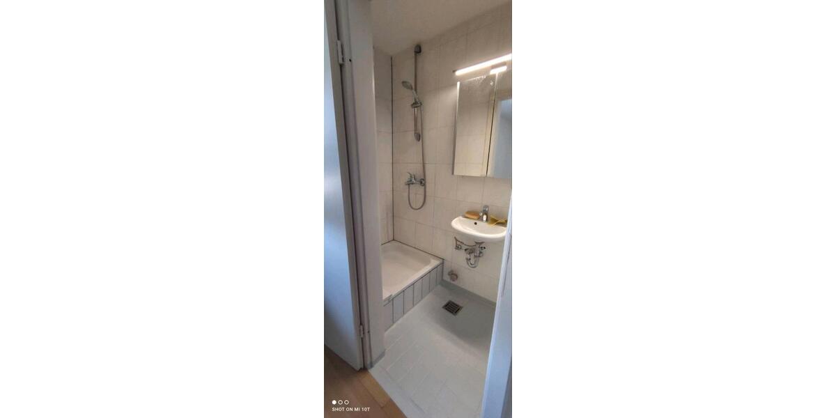 Etagenwohnung Sachsenheim - 2 Zimmer, 44 m&sup2;, 148.000&euro; | Angebot:26867412