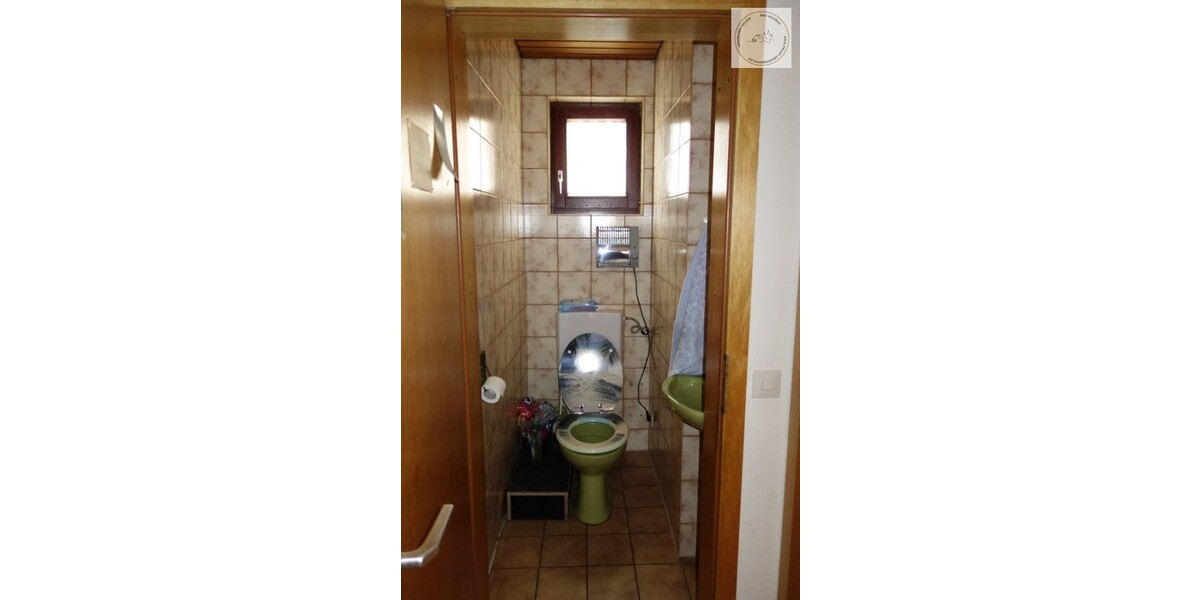 1 Familienhaus mit Potenzial und sehr großem ,über 2000 qm, Garten - Einfamilienhaus Straubenhardt Pfinzweiler | Angebot:26531333