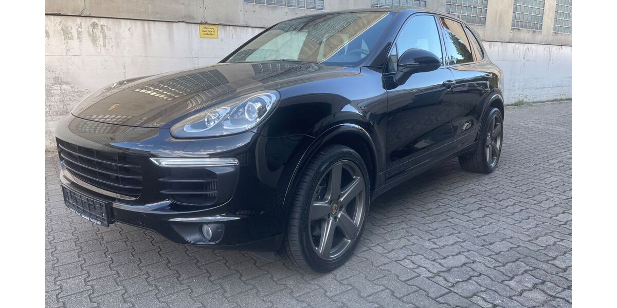 Porsche Cayenne 159.500 km 32.950 &euro; Gerlingen 70839