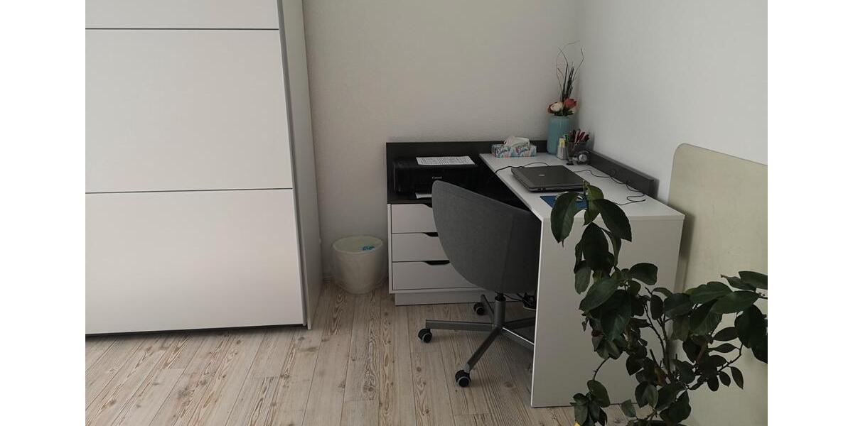 Erdgeschoßwohnung Renningen - 4 Zimmer, 98 m&sup2;, 485.000&euro; | Angebot:27092117