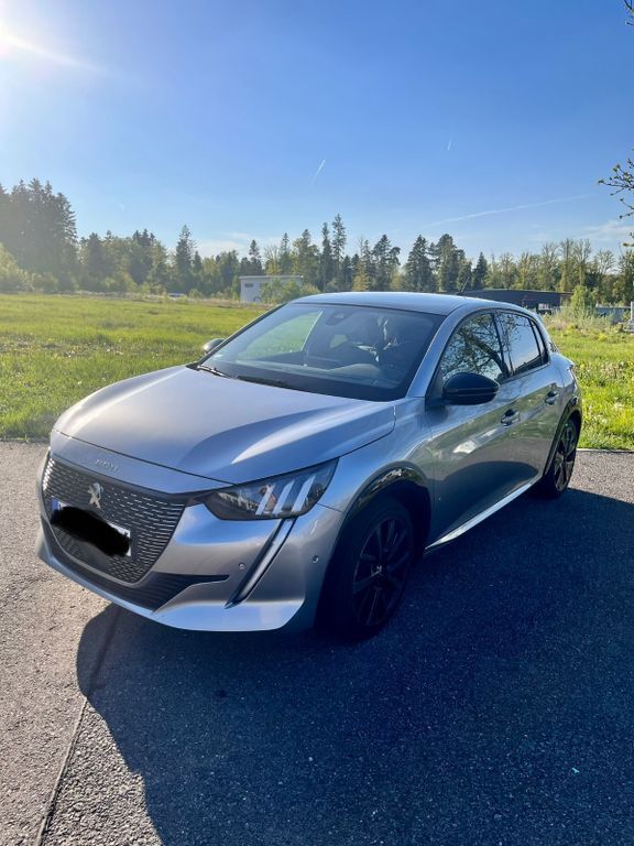 Peugeot 208 59.000 km 16.400 € Vaihingen an der Enz 71665