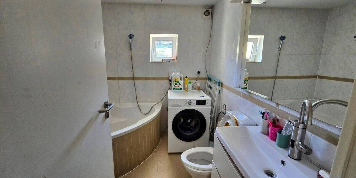 Etagenwohnung Neuenbürg Arnbach - 3 Zimmer, 87 m&sup2;, 1.200&euro; | Angebot:26607208