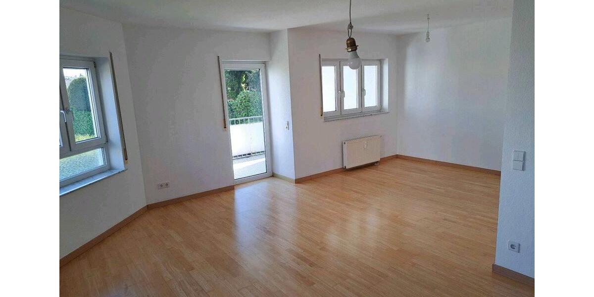Erdgeschoßwohnung Bretten - 2 Zimmer, 65 m&sup2;, 800&euro; | Angebot:26426589