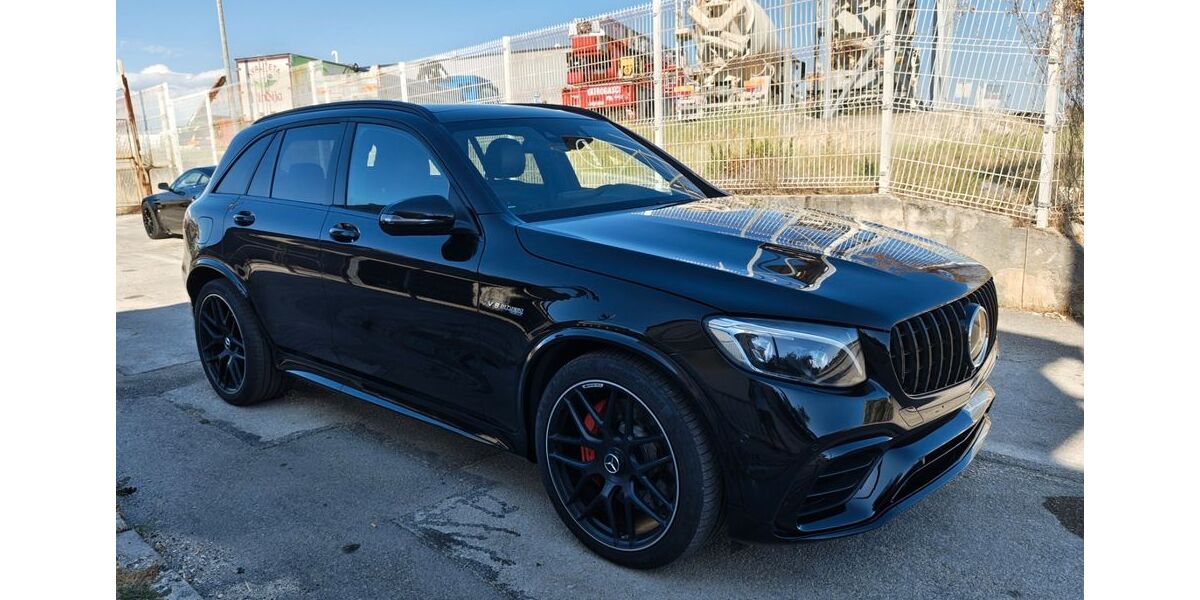 Mercedes-Benz GLC 63 AMG 90.000 km 46.500 &euro; Waldbronn 76337