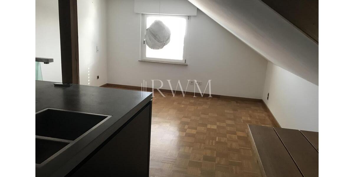 Dachgeschoßwohnung Pforzheim Büchenbronn - 3 Zimmer, 63 m&sup2;, 700&euro; | Angebot:25570110
