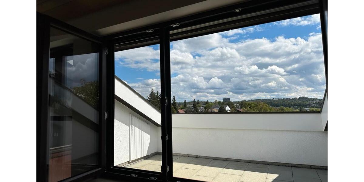 Dachgeschoßwohnung Sindelfingen Sindelfingen (Stadt) - 3.5 Zimmer, 77 m&sup2;, 1.470&euro; | Angebot:27569426