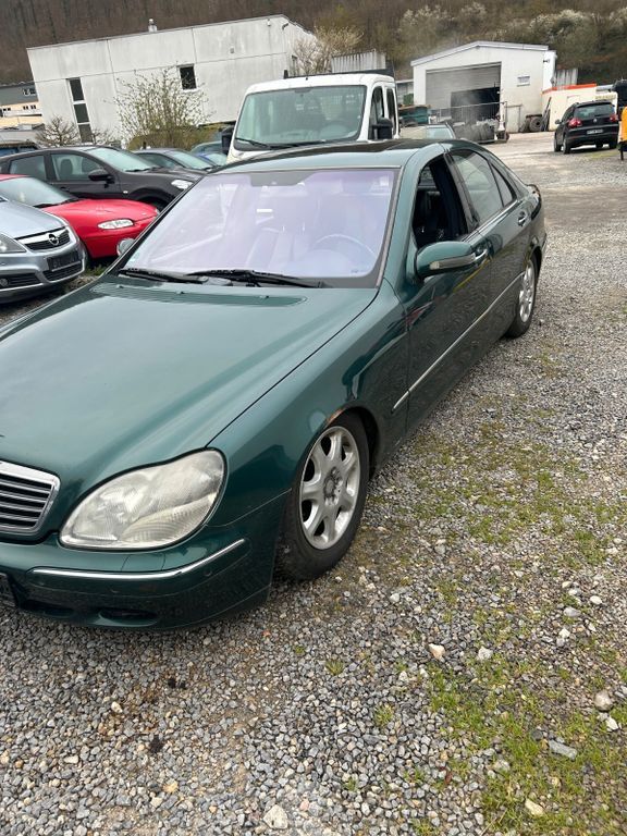 Mercedes-Benz S 500 270.000 km 1.590 € MÖNSHEIM 71297