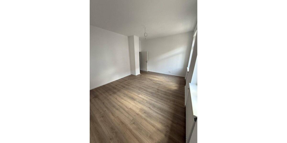 Etagenwohnung Karlsruhe Grünwinkel - 2 Zimmer, 92 m&sup2;, 1.275&euro; | Angebot:26859116