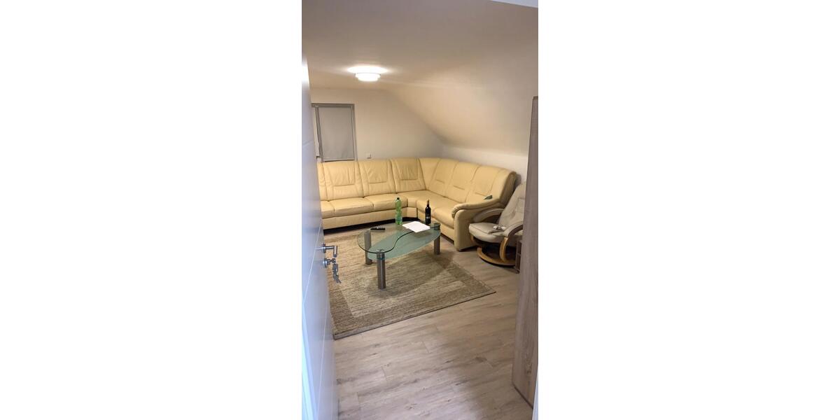 Dachgeschoßwohnung Schwieberdingen - 1 Zimmer, 29 m&sup2;, 665&euro; | Angebot:26670389