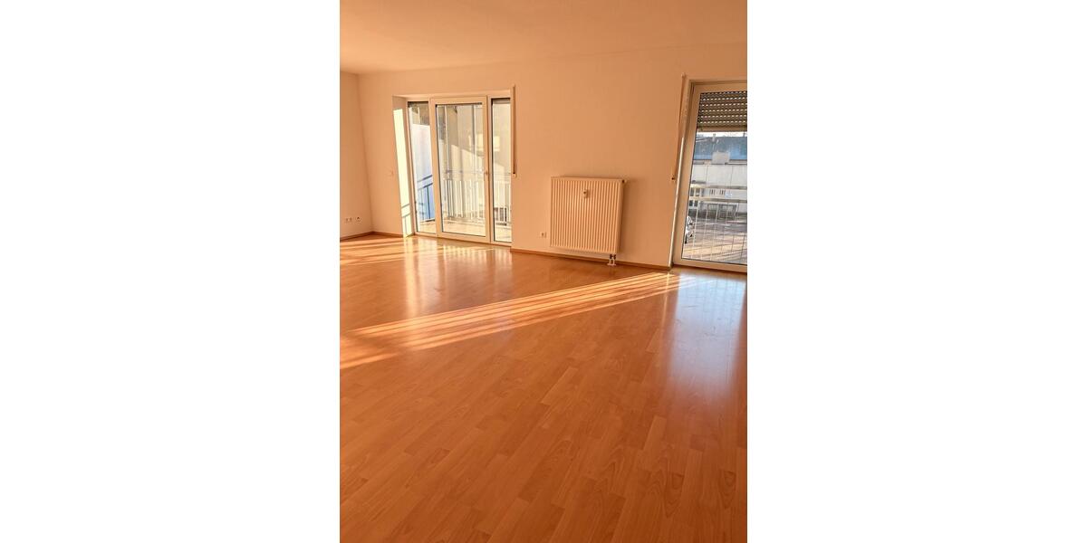 Renovierte 2-Zimmer Wohnung mit Balkon in Oberderdingen-Flehingen 2 zimmer