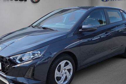 Hyundai i20 5.600 km 16.490 &euro; Pforzheim 75177