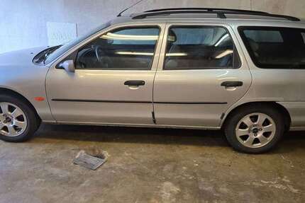 Ford Mondeo 175.000 km 1.800 € Sulzfeld 75056