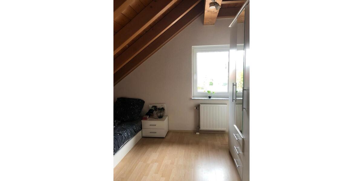 Dachgeschoßwohnung Karlsbad - 2 Zimmer, 48 m&sup2;, 610&euro; | Angebot:26532903