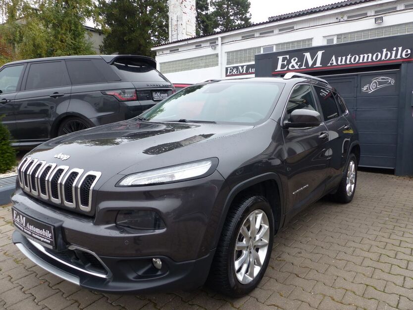 Jeep Cherokee 67.258 km 20.980 € Magstadt 71106