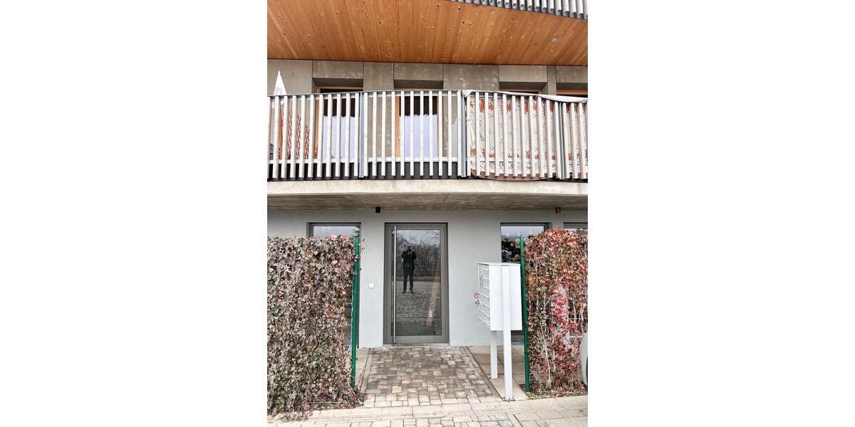 Etagenwohnung Mühlacker - 3 Zimmer, 78 m&sup2;, 653&euro; | Angebot:26166031