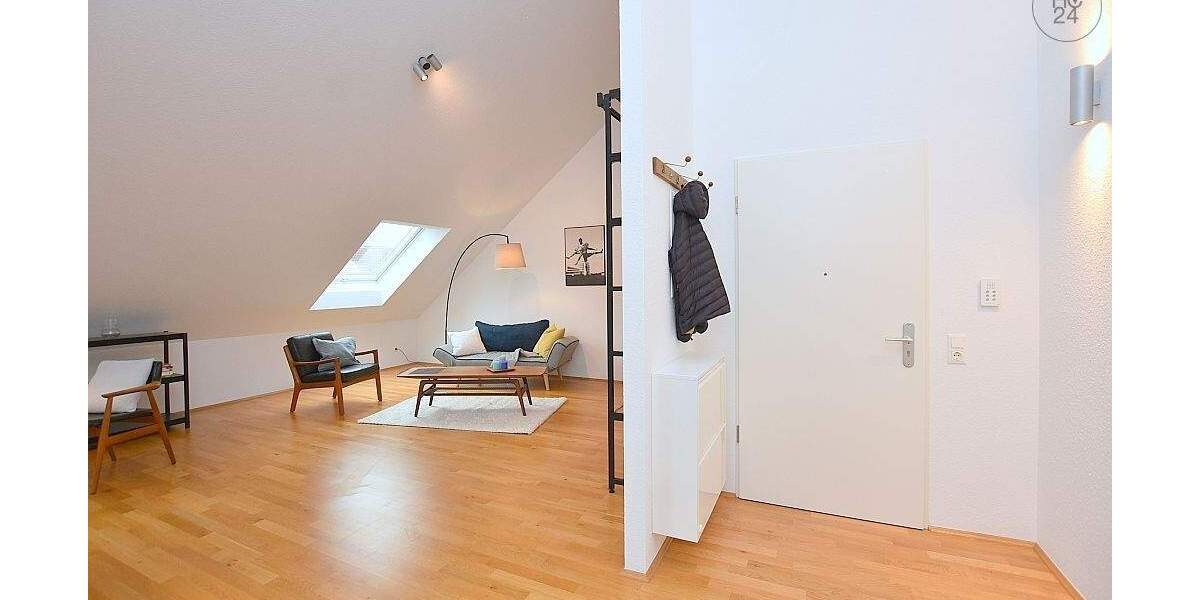 Hochwertig möblierte Wohnung mit TG und Loggia in Ditzingen 2 zimmer