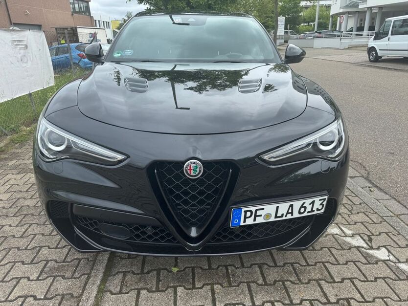 Alfa Romeo Stelvio 14.700 km 64.999 € Pforzheim 75179