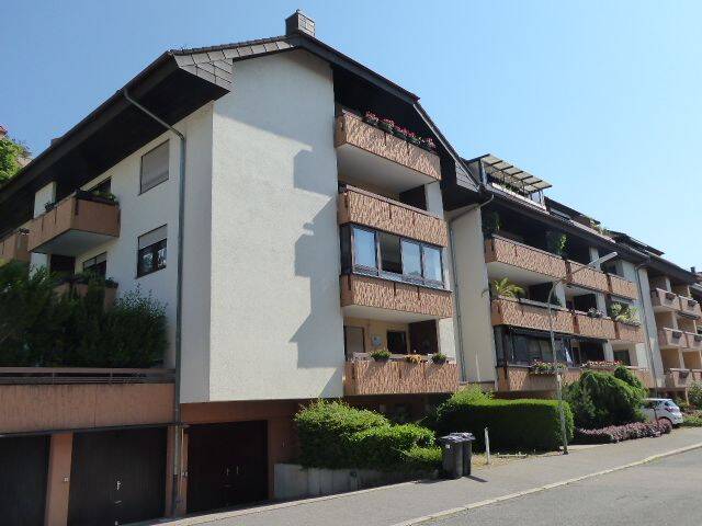 Etagenwohnung Pforzheim Nordstadt - 3 Zimmer, 82 m&sup2;, 215.000&euro; | Angebot:26157458