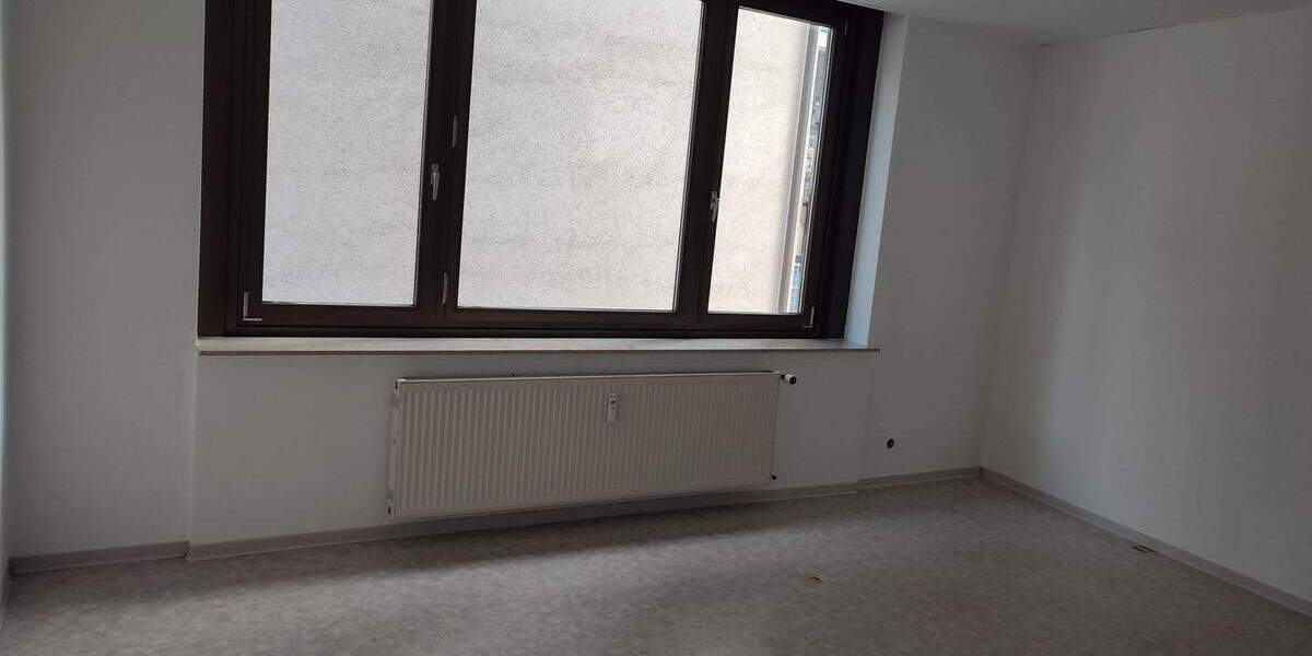 Etagenwohnung Bad Wildbad - 3 Zimmer, 104 m&sup2;, 175.000&euro; | Angebot:25780875