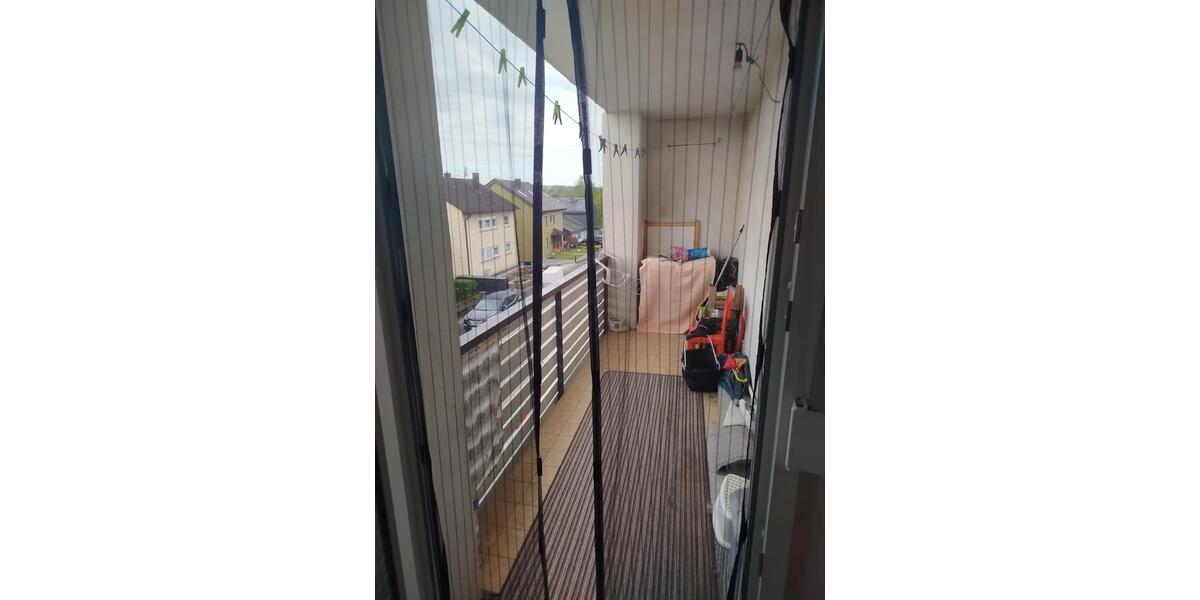 Etagenwohnung Knittlingen - 3 Zimmer, 83 m&sup2;, 670&euro; | Angebot:26441807