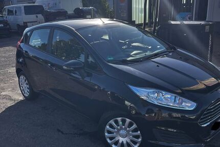 Ford Fiesta 118.000 km 5.250 &euro; Karlsruhe 76135