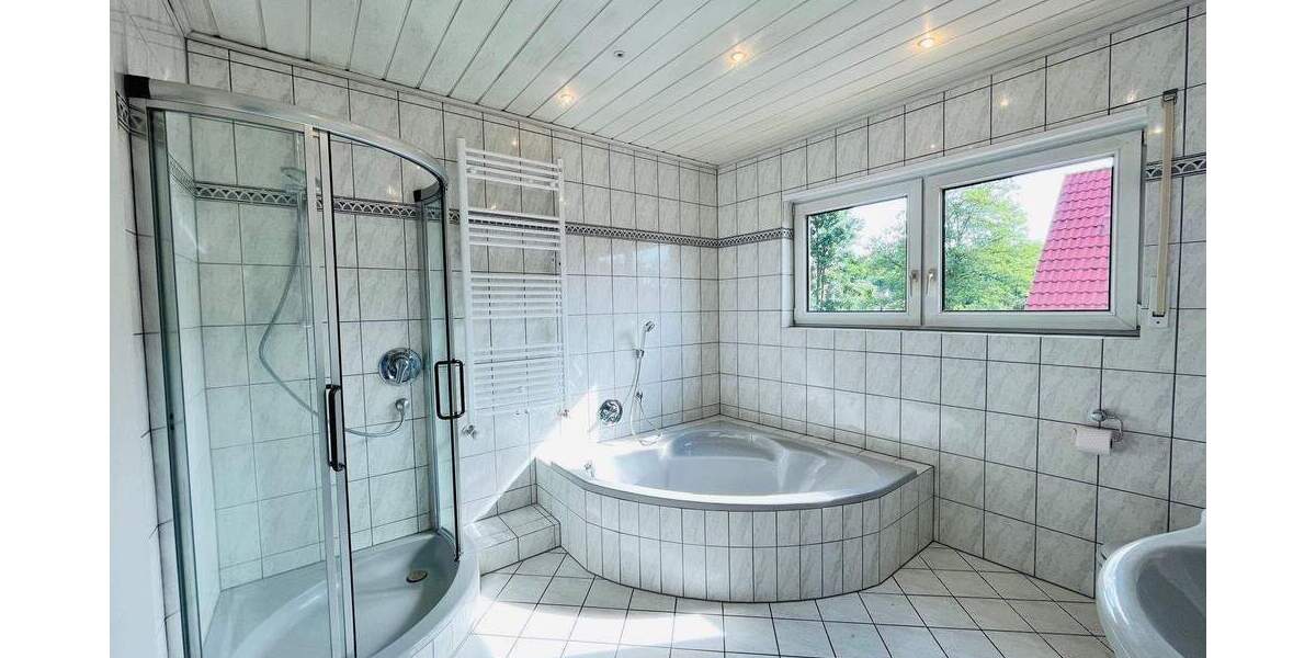 Einfamilienhaus Gondelsheim - 6 Zimmer, 218 m&sup2;, 399.800&euro; | Angebot:26475692