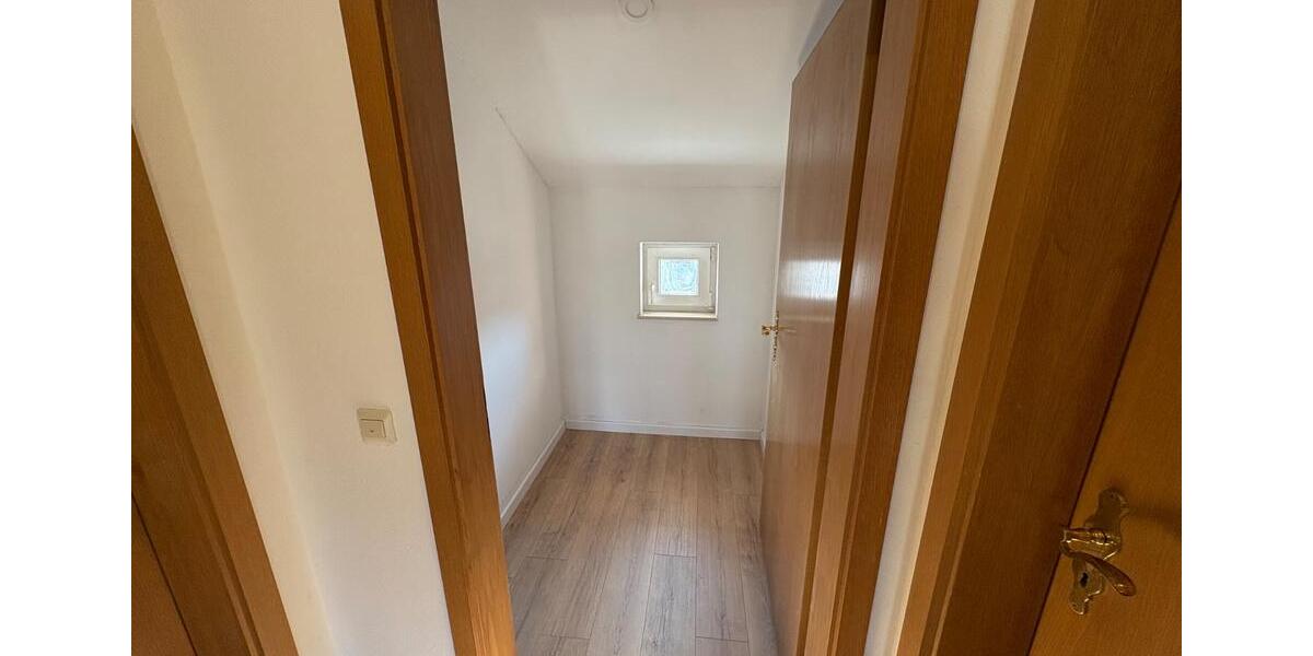 Maisonettenwohnung Karlsbad - 4 Zimmer, 110 m&sup2;, 1.200&euro; | Angebot:26426642