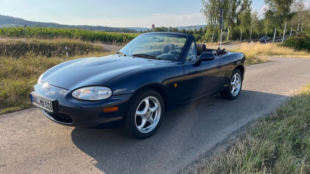 Mazda MX-5 107.000 km 7.890 &euro; Vaihingen an der Enz 71665