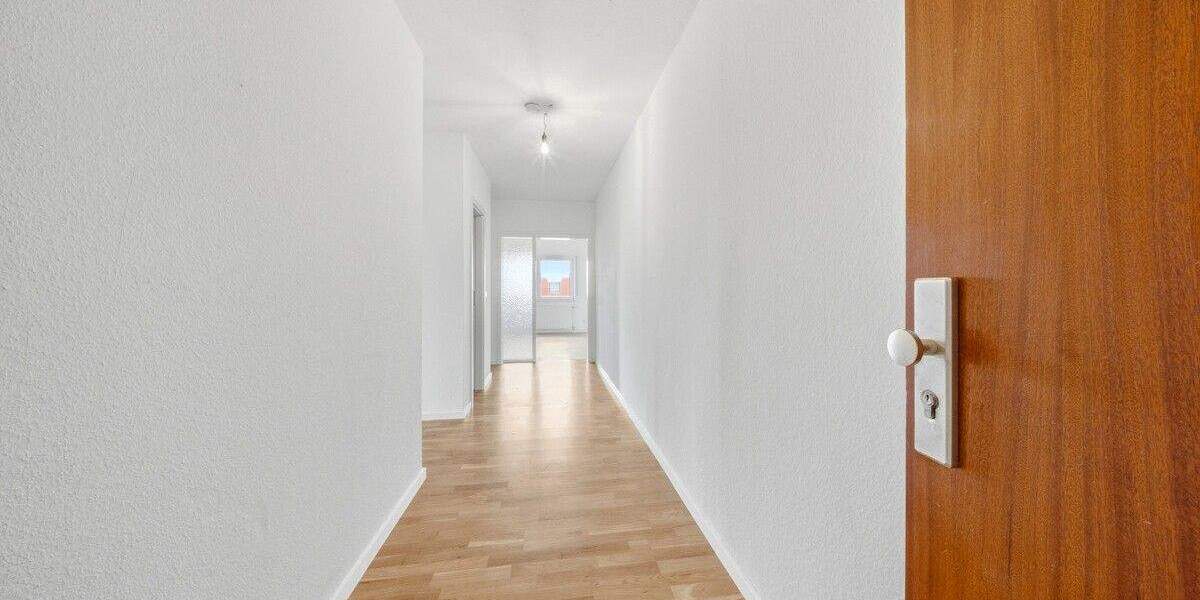 Etagenwohnung Karlsruhe Innenstadt-West - 3 Zimmer, 97 m&sup2;, 1.225&euro; | Angebot:25802570