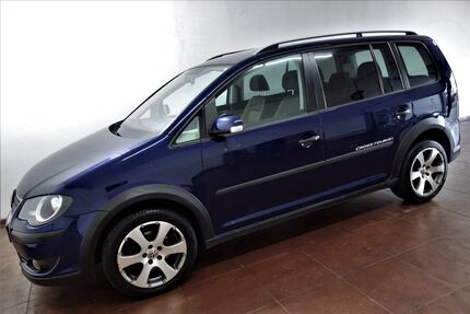 VW Touran 217.000 km 2.999 € Mühlacker 75417