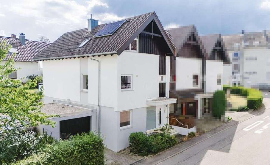 Haus zum Kaufen in Pforzheim 539.000 € 142 m² 4 zimmer