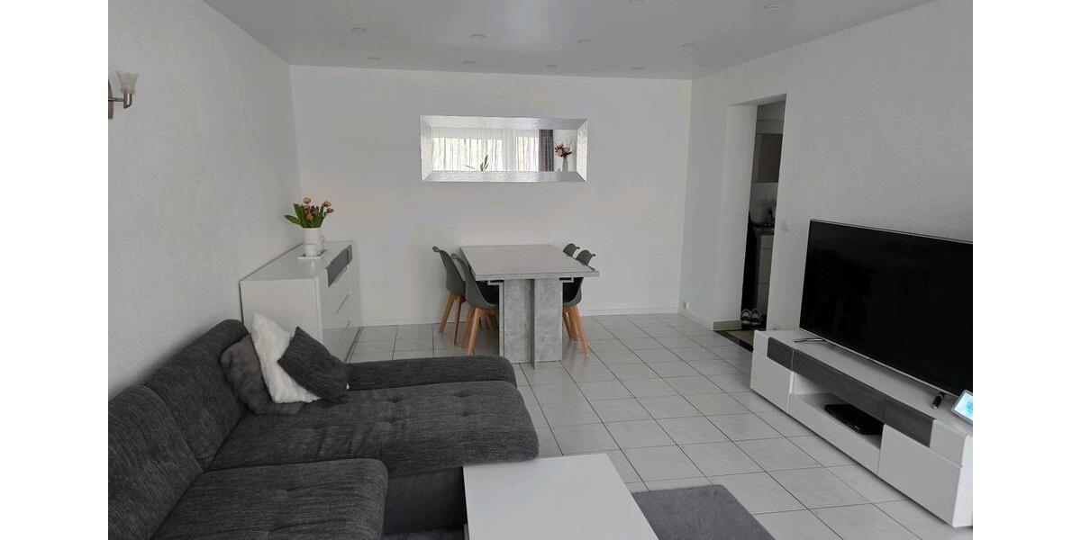 Etagenwohnung Pforzheim Eutingen - 3 Zimmer, 84 m&sup2;, 1.170&euro; | Angebot:25350381