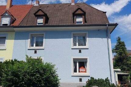 Haus Karlsruhe Daxlanden - 9 Zimmer, 245 m&sup2;, 595.000&euro; | Angebot:25797157