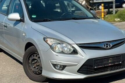 Hyundai i30 205.000 km 1.199 &euro; Bruchsal 76646