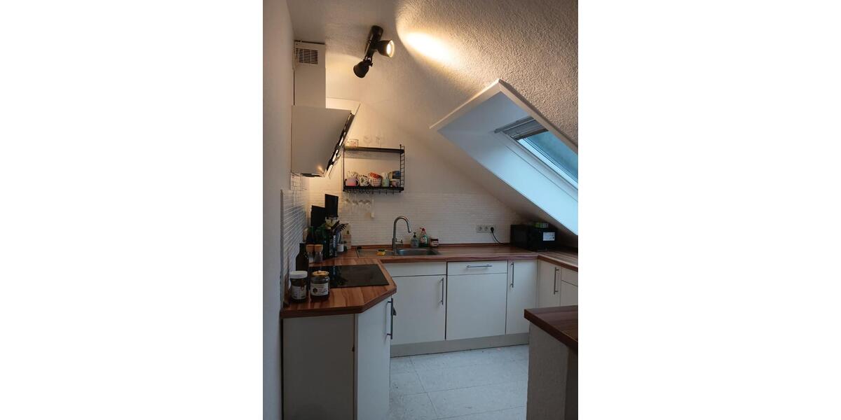 Dachgeschoßwohnung Karlsruhe Wettersbach - 3.5 Zimmer, 112 m&sup2;, 1.500&euro; | Angebot:24829815