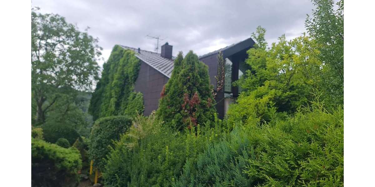Einfamilienhaus Pforzheim Innenstadt - 6 Zimmer, 155 m&sup2;, 1.450&euro; | Angebot:26487782